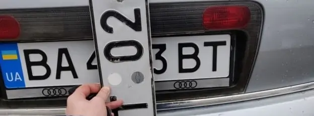 Ви зараз переглядаєте У жовтні українці зареєстрували 15,1 тис. вживаних легкових авто, ввезених з-за кордону.